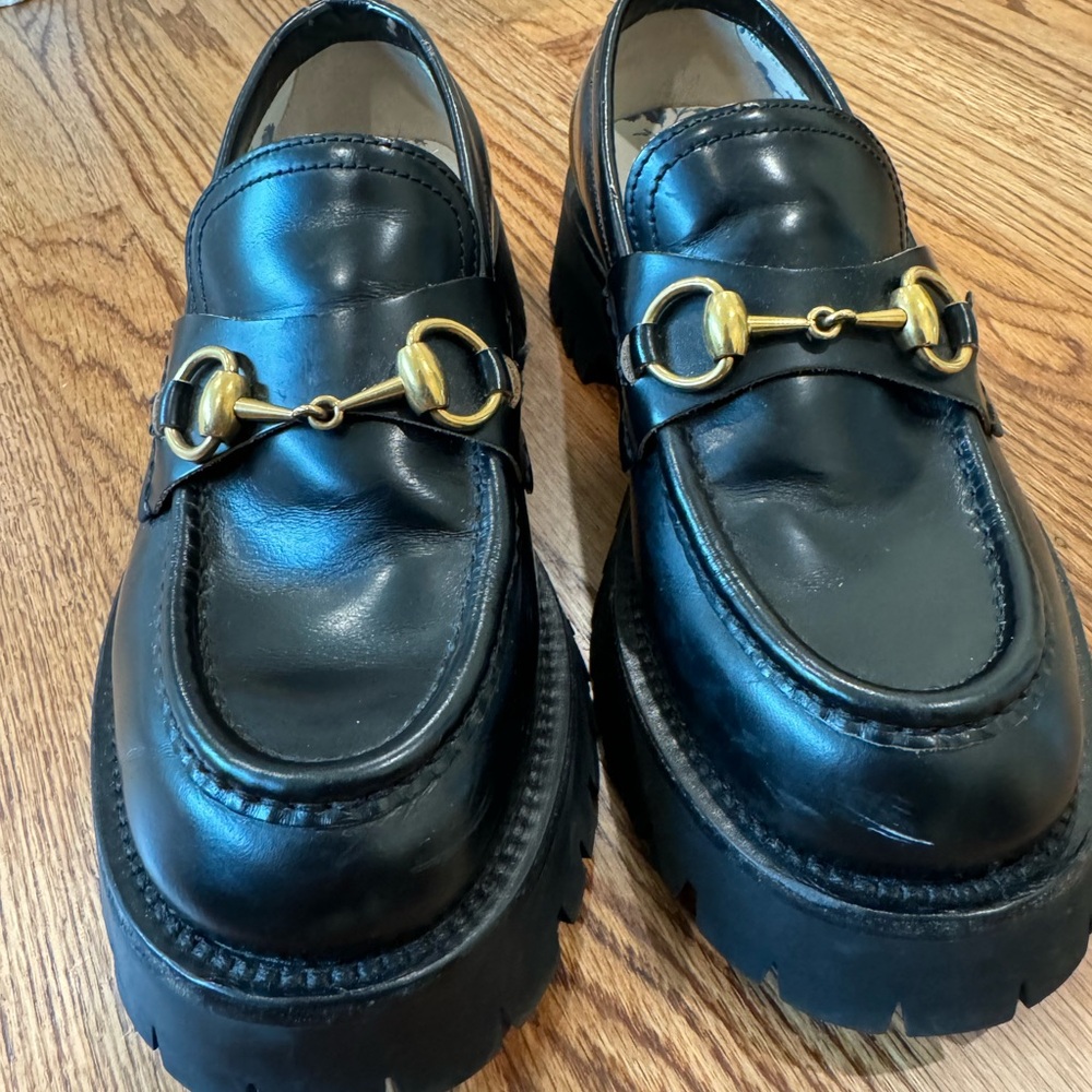 Gucci Black Leather Lug Sole Loafers - Picture 10 of 16